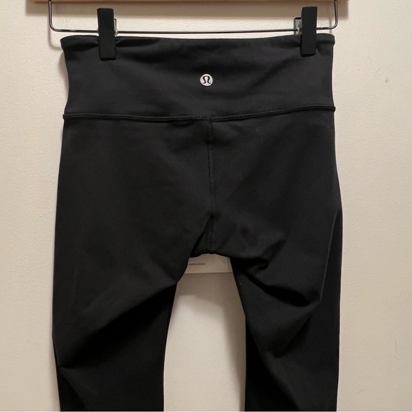 Lululemon Black Wunder Under Pant Size 2 Activewear Yoga - Picture 7 of 11